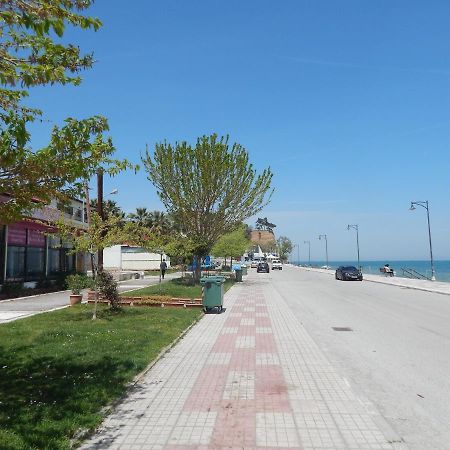 Zira Holiday House Makrygialos Exterior photo